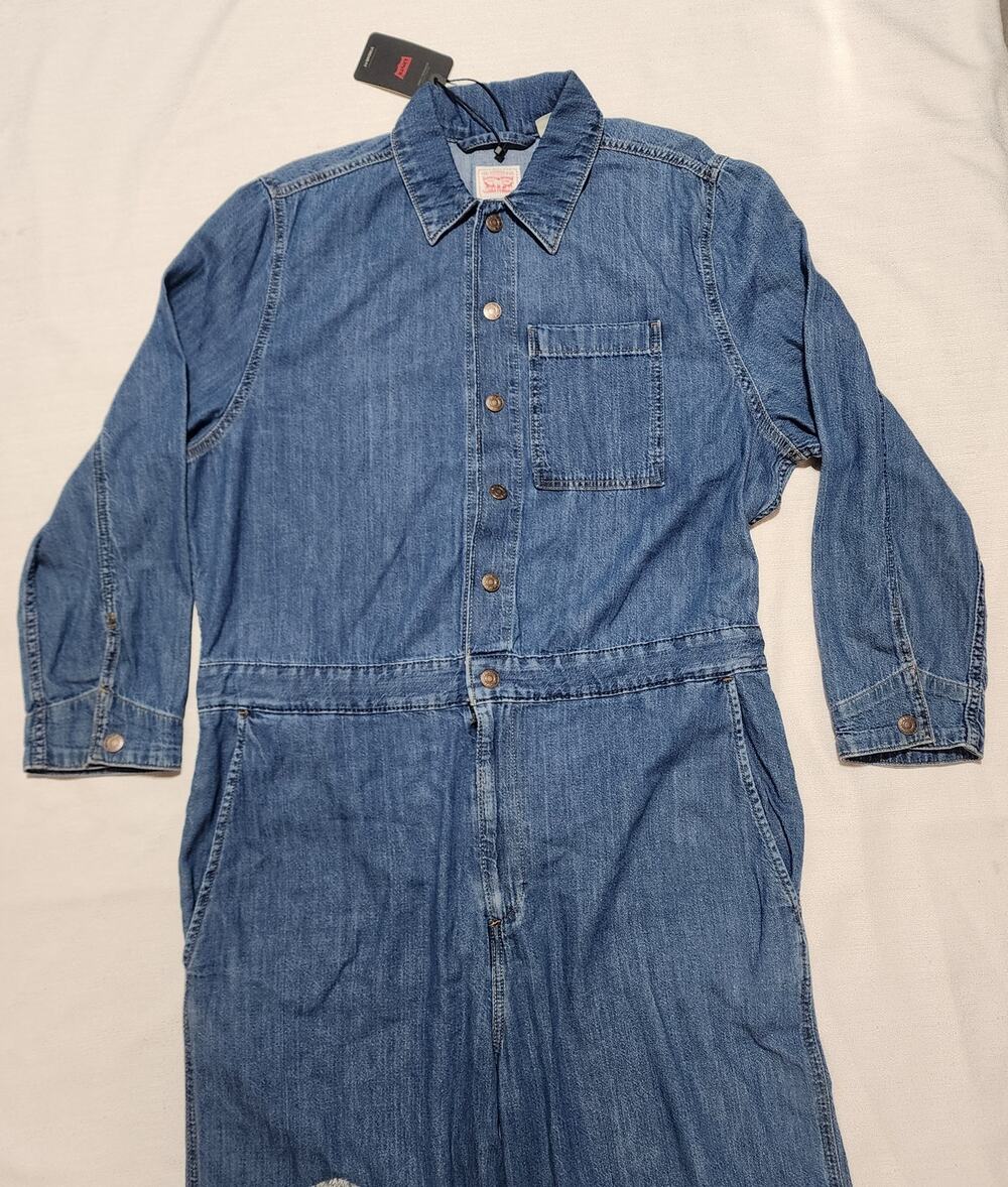 Levi's women's jumpsuit Large long sleeve XL